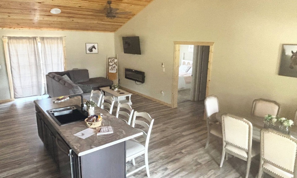 Yukon Other | Wild Horses/Scenic Ranch Retreat