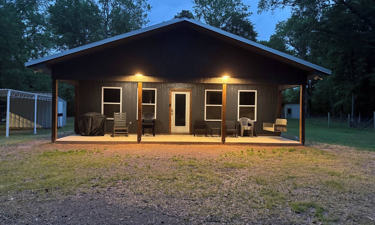 Caddo Gap House | Wild Ride Retreat Trailer Parking Pets Sleeps 6 Near Albert Pike Caddo River