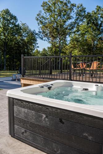 Plummers Landing House | Wildcat Lodge, Wallingford KY