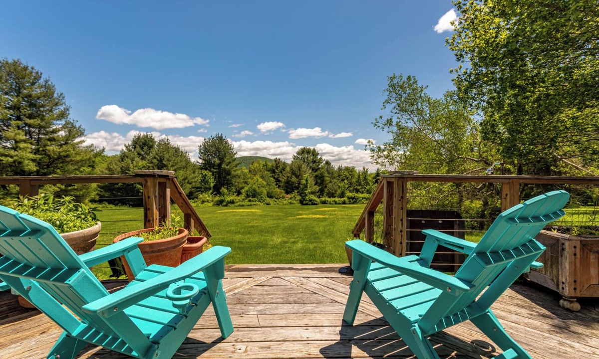 Claryville Cabin | Wildcat Mountain Cabin - Private, Views w/Hot Tub