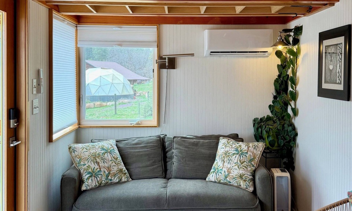 Durango House | Wildcat Polly ~ Tiny but WildnUnique tiny home in Durango, Colorado