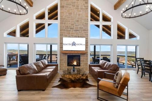 Kimberling City House | Wilderness Cabin