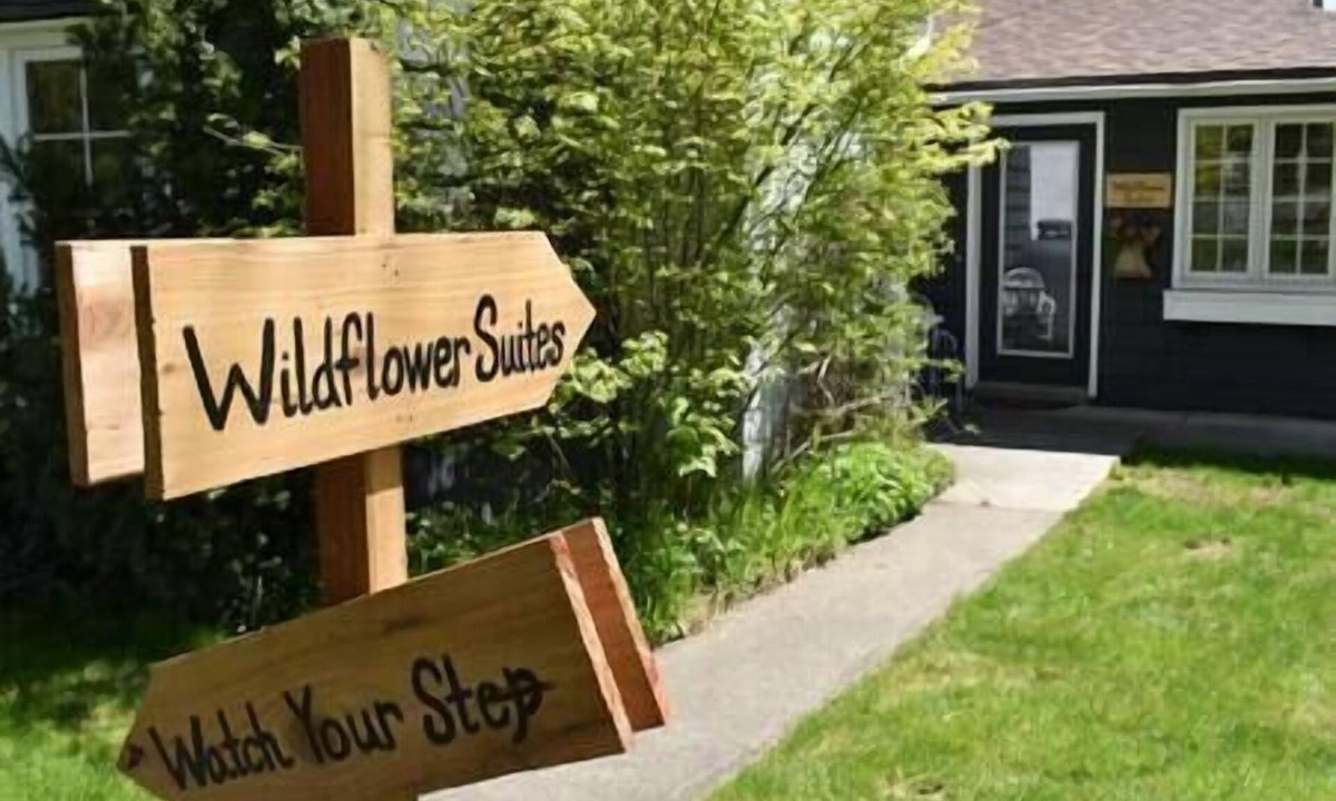 Garfield Apartment | Wildflower Suites North