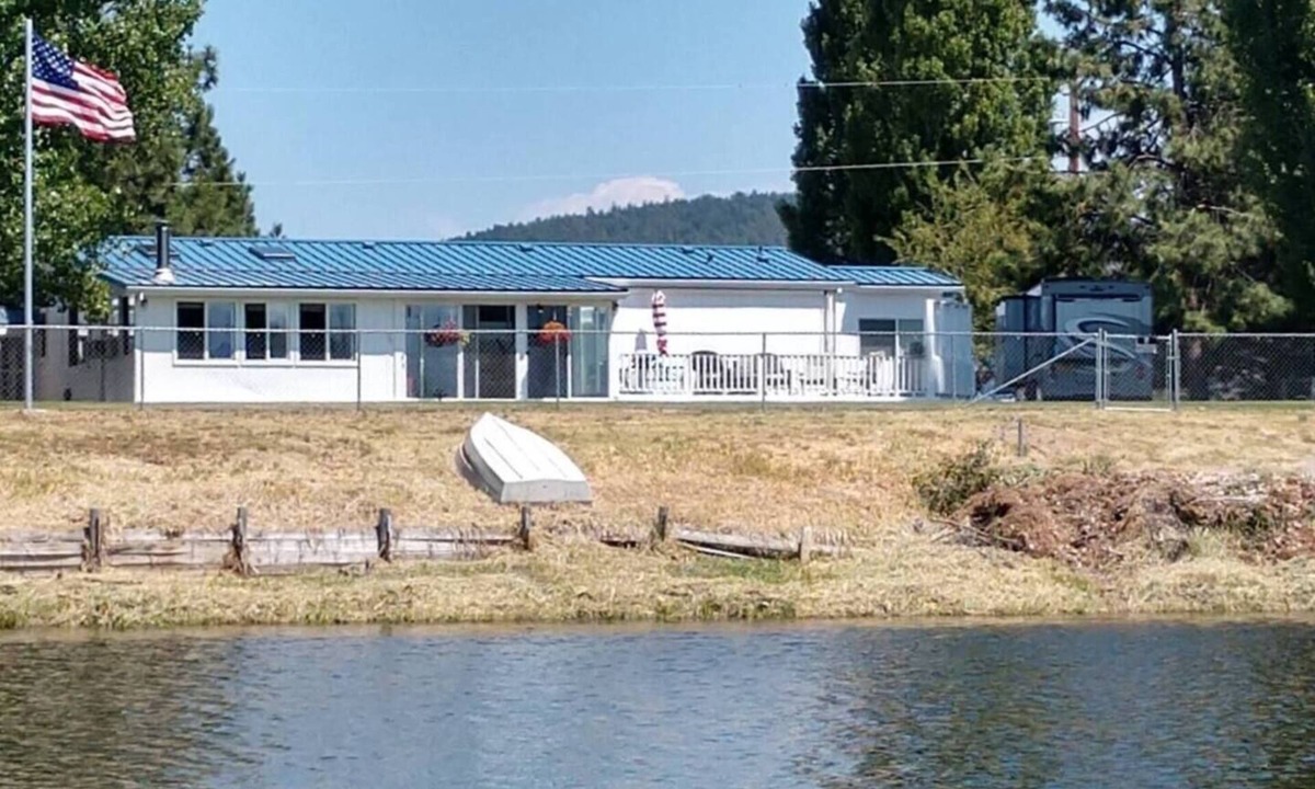 Chiloquin House | Williamson’s River Retreat