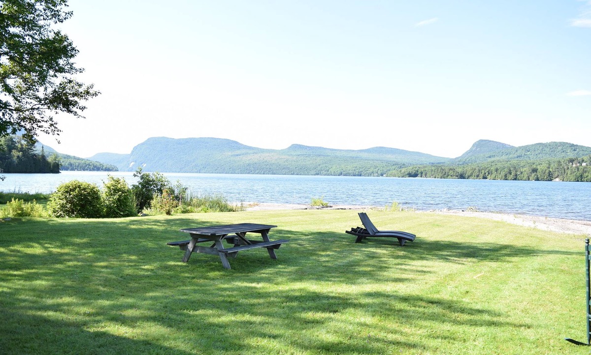 Westmore Cottage | Willoughby Lake Cottage