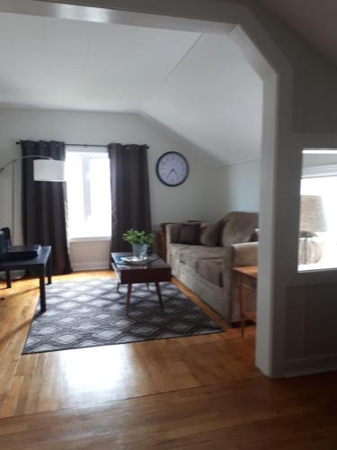 Ruthven Apartment | Willow B Inn