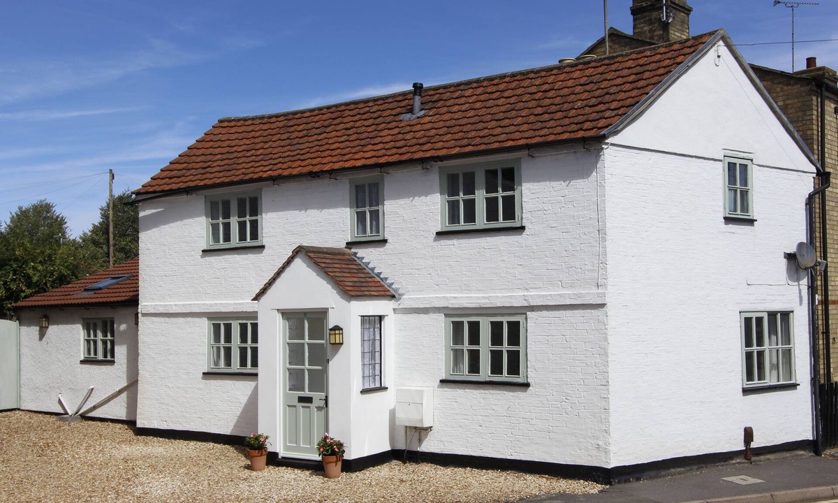 Ely Cottage | Willow Cottage - Central Ely