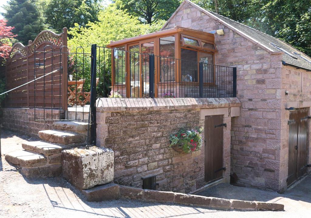 Upper Hulme House | Willow Cottage