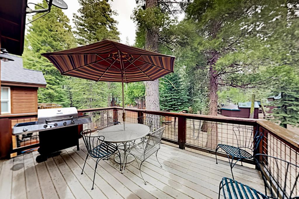 Tahoma House | Willow Creek Hideway