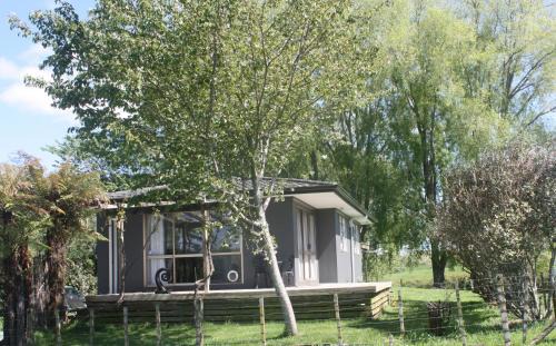 Hamurana House | Willow's End