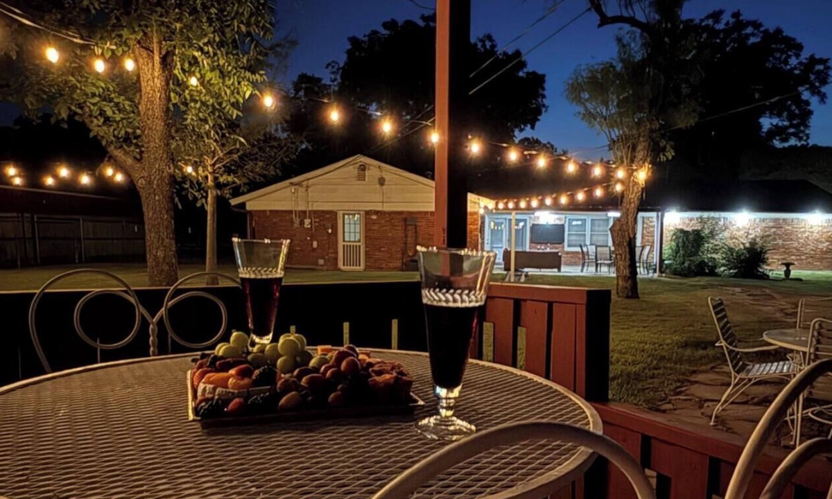 Abilene House | Willow Way - Cozy Brick Home with Outdoor Oasis