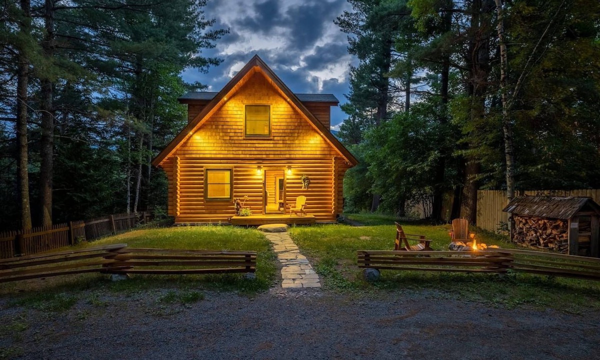 Wilmington House | Wilmington Range Log Cabin on the AuSable River