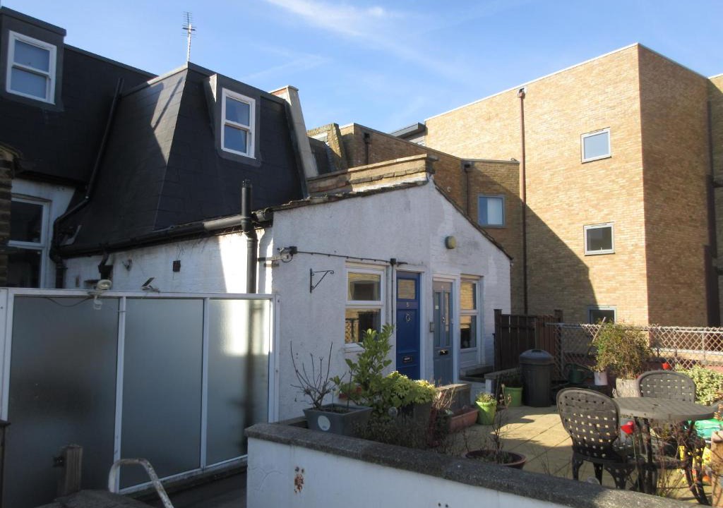 Southfields Apartment | Wimbledon Apartment