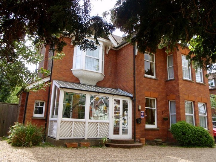 Horsham Hotel | Wimblehurst Hotel