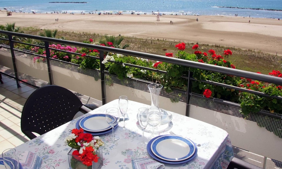 Cubelles Apartment | Winahost El balcón al mar de Cubelles