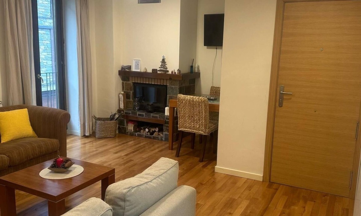Esterri D'Aneu Apartment | Winahost Temporary Apartment Esterri d'Àneu