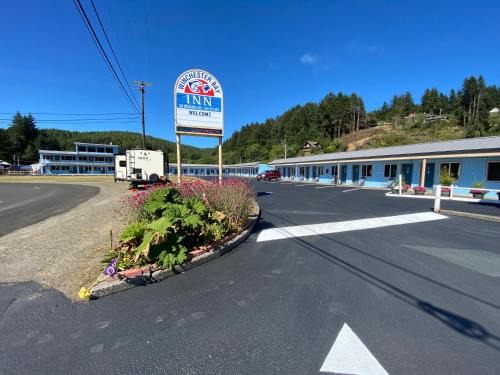 Winchester Bay Hotel | Winchester Bay Inn