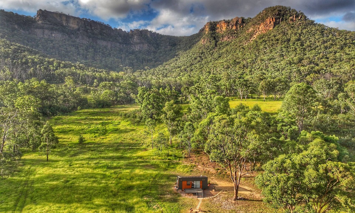 Wolgan Valley Apartment | Winchester Tiny House - Quiet with beautiful scenery.