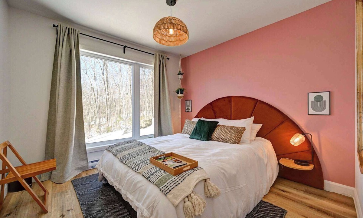 Sainte-Beatrix Ski Chalet | Windermere | UK Inspired Thermal Escape SPA SAUNA