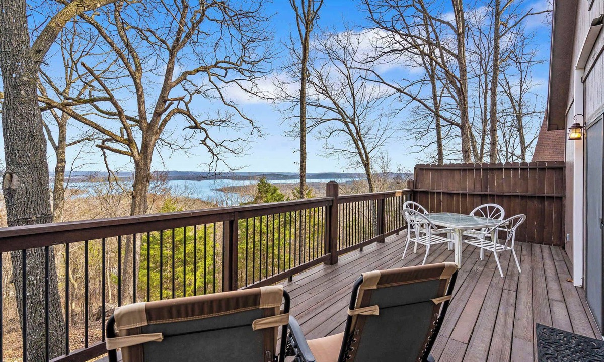 Branson West Cabin | Windjammer Cottage - Branson