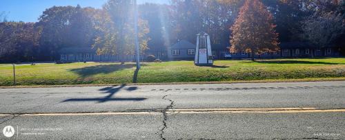 Bernardston Hotel | Windmill Motel Restaurant