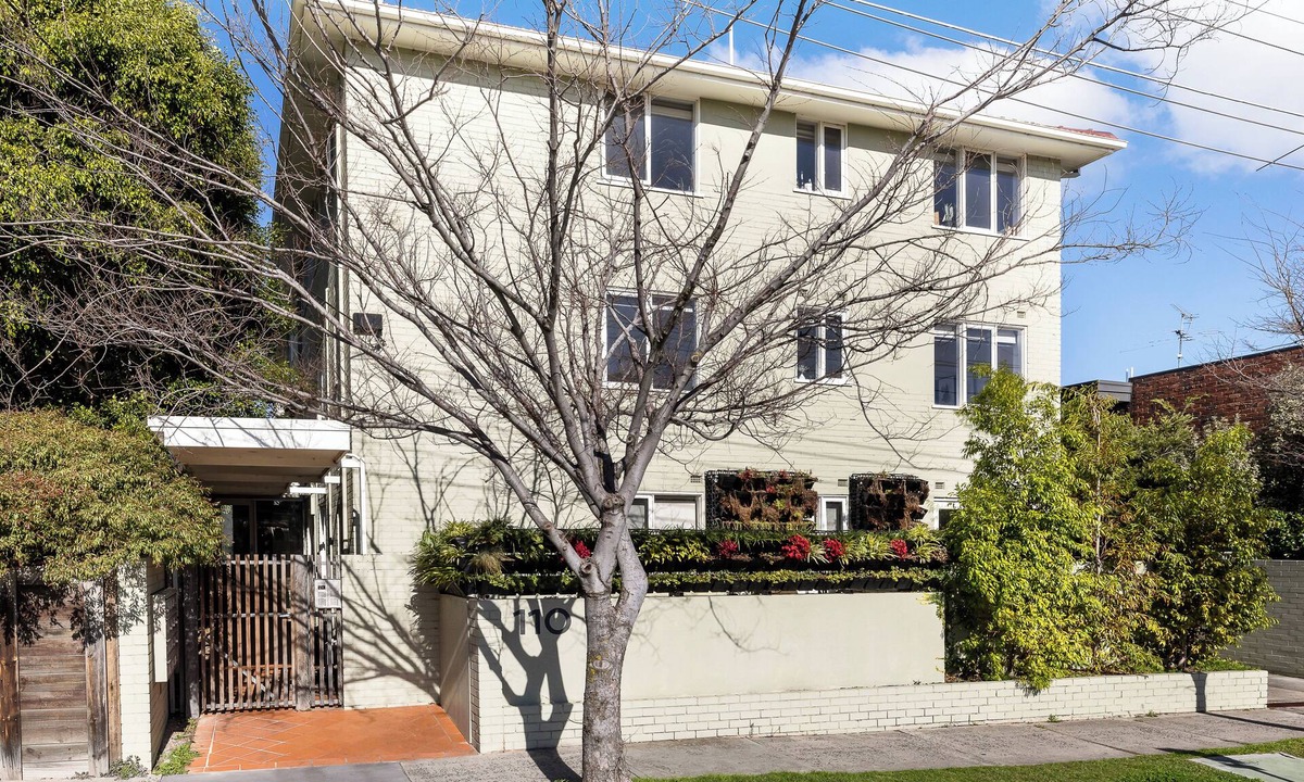 St Kilda Apartment | Windsor Apartments by Urban Rest