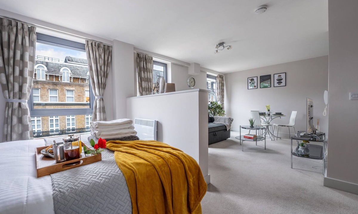 Windsor City Centre Apartment | Windsor Elegant Studio – 100yrds to Windsor Castle