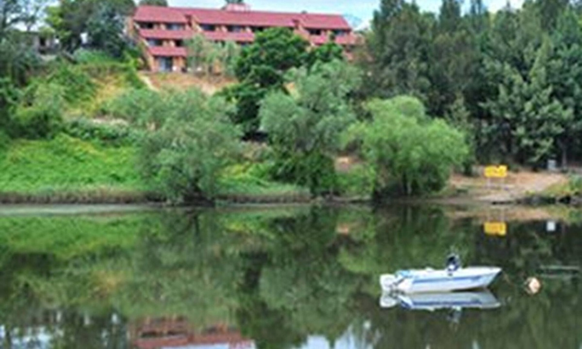 Windsor Hotel | Windsor Riverview Inn