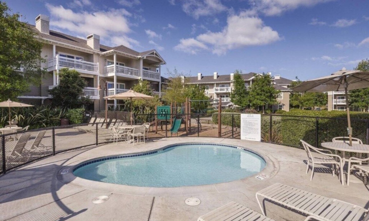 Windsor Condo | Windsor | Sonoma Wine Escape | Pool & Vineyard Days