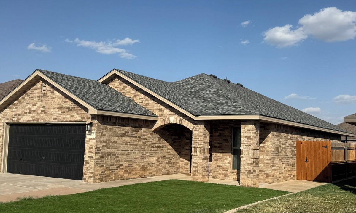Lubbock House | Windstone Family Nest - 3 Bedroom House
