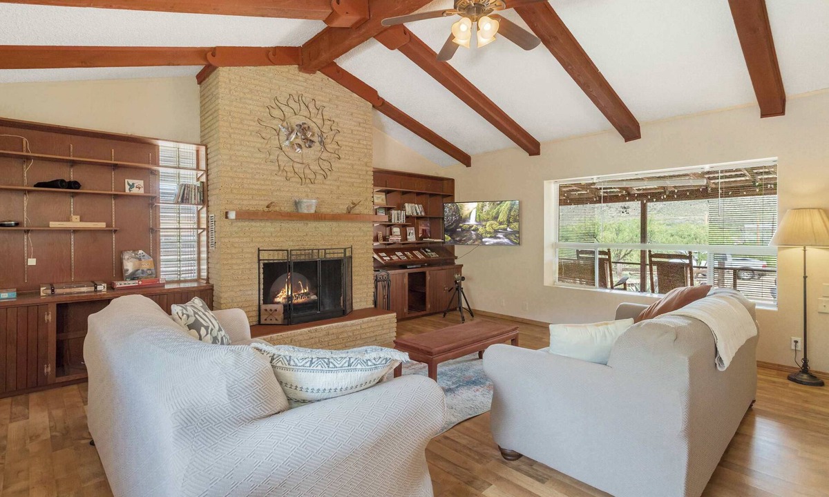 Willcox House | Wine Country Adobe | Historic Willcox Retreat