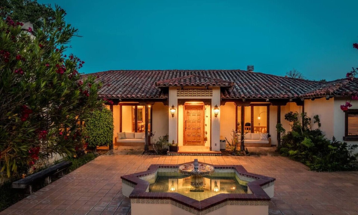 Arroyo Grande House | Wine Country Estate | Pool · Hot Tub · 4 Casitas