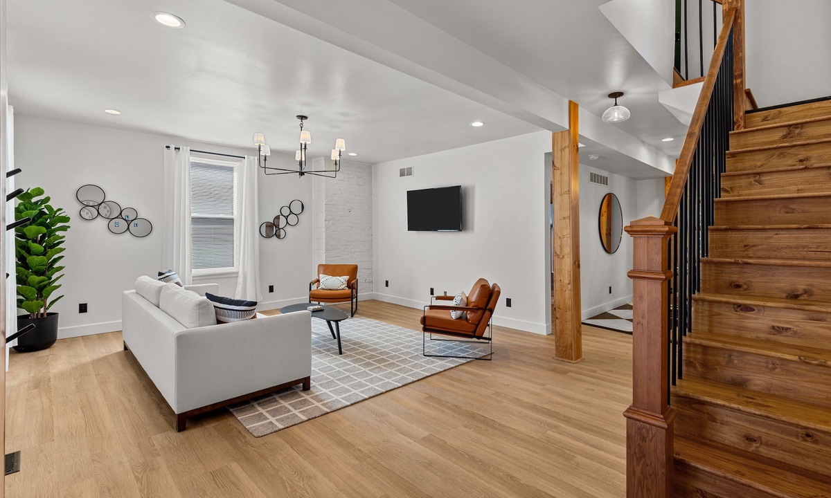 Washington House | Wine Country Getaway | JZ Vacation Rentals