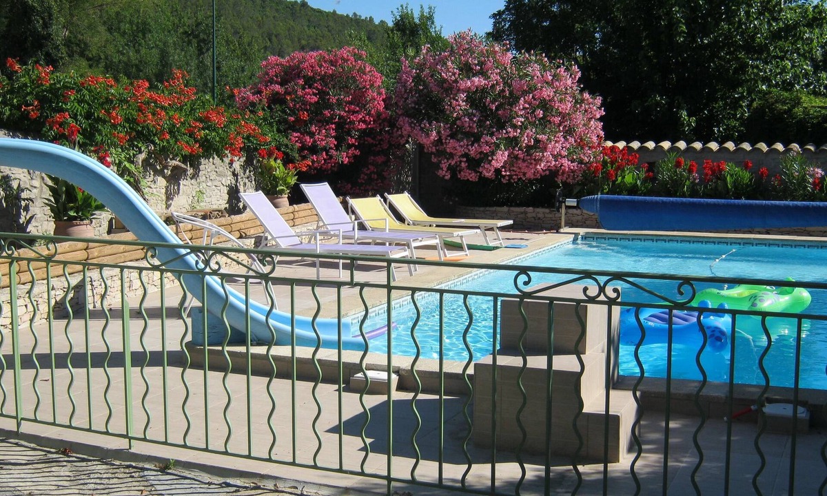 Carnas Apartment | wine house with pool garden and barbecue