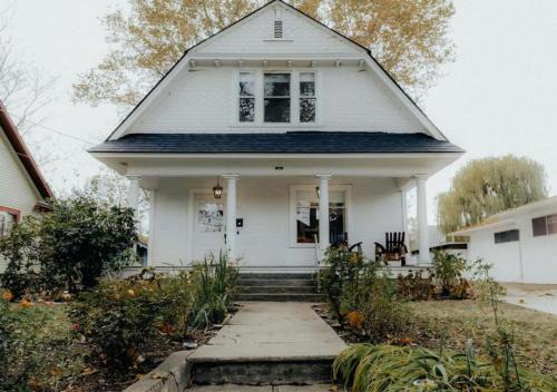 Walla Walla Apartment | Wine Lovers' Haven - Downtown, Firepit & Patio