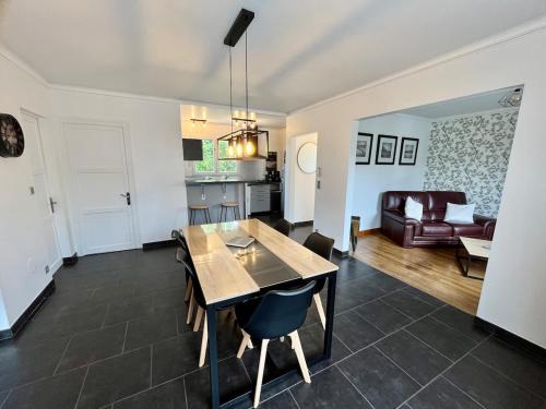 Chablis House | Wine O'Clock