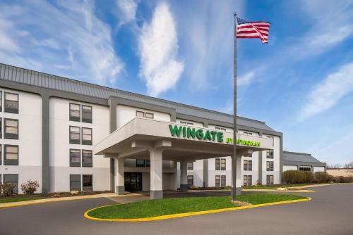 Cranberry Township Hotel | Wingate by Wyndham Cranberry