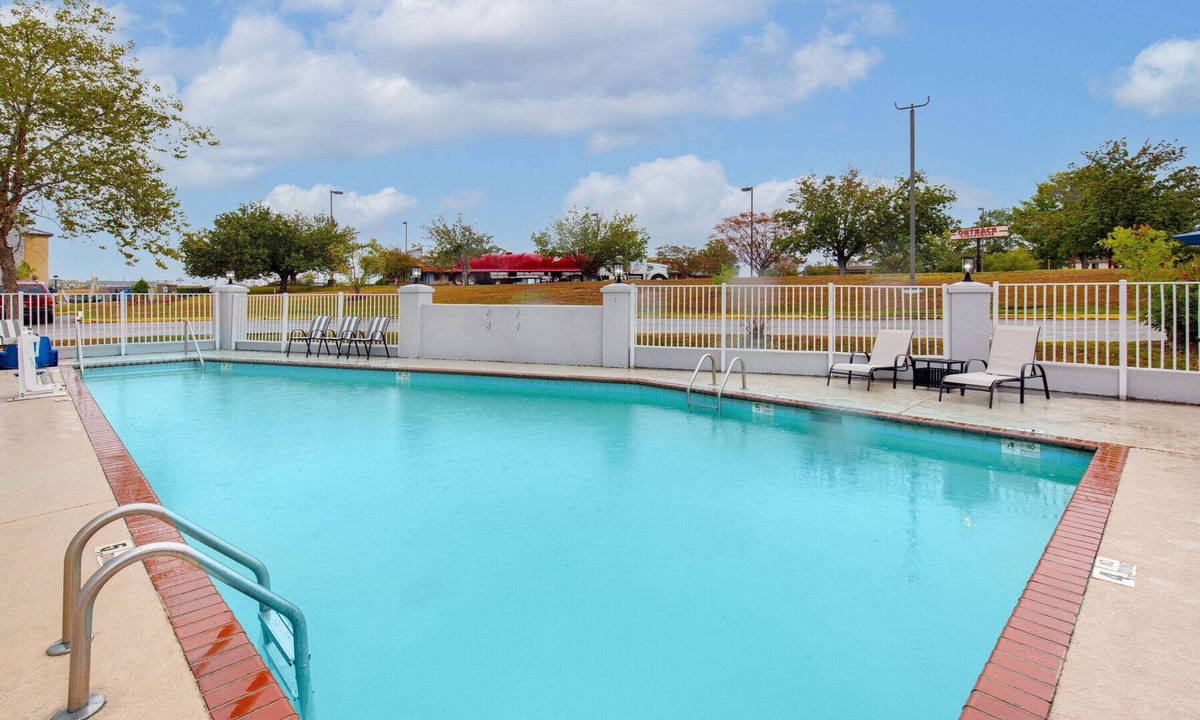 Hattiesburg Hotel | Wingate by Wyndham Hattiesburg
