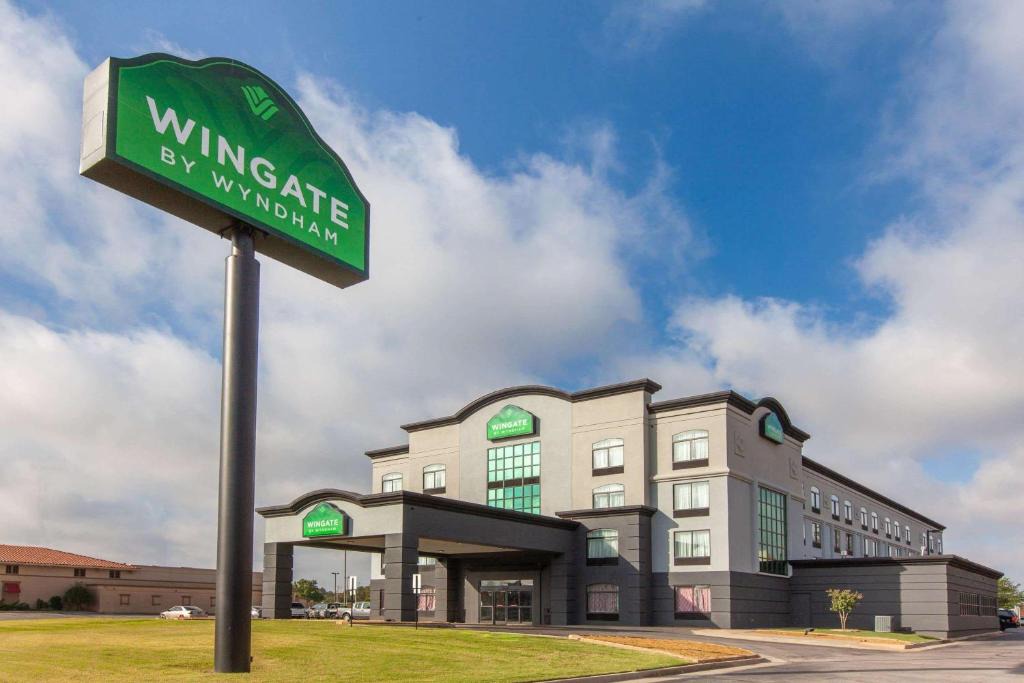 Wheatland Hotel | Wingate by Wyndham Oklahoma City Airport
