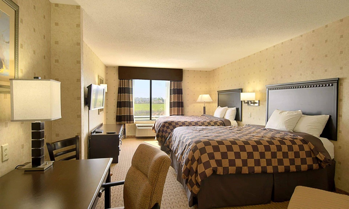 Warner Robins Hotel | Wingate by Wyndham Warner Robins