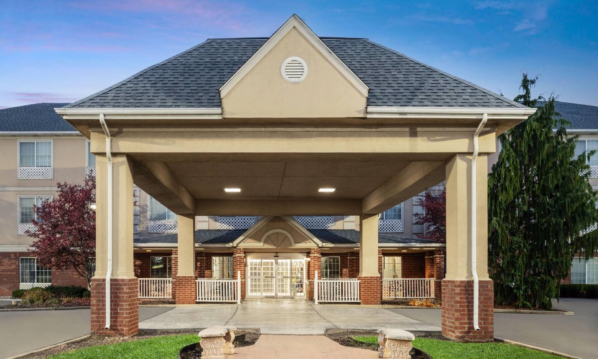Ontario Hotel | Wingate Suites By Wyndham Mansfield