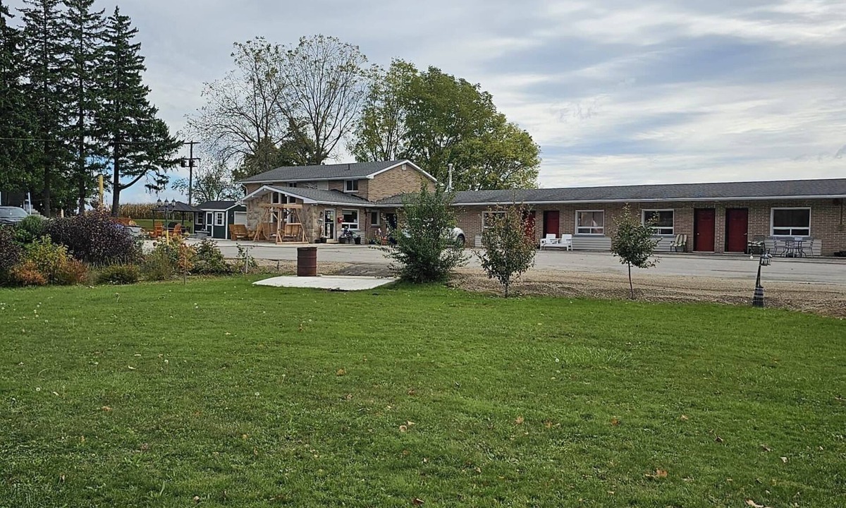 Wingham Hotel | Wingham Motel