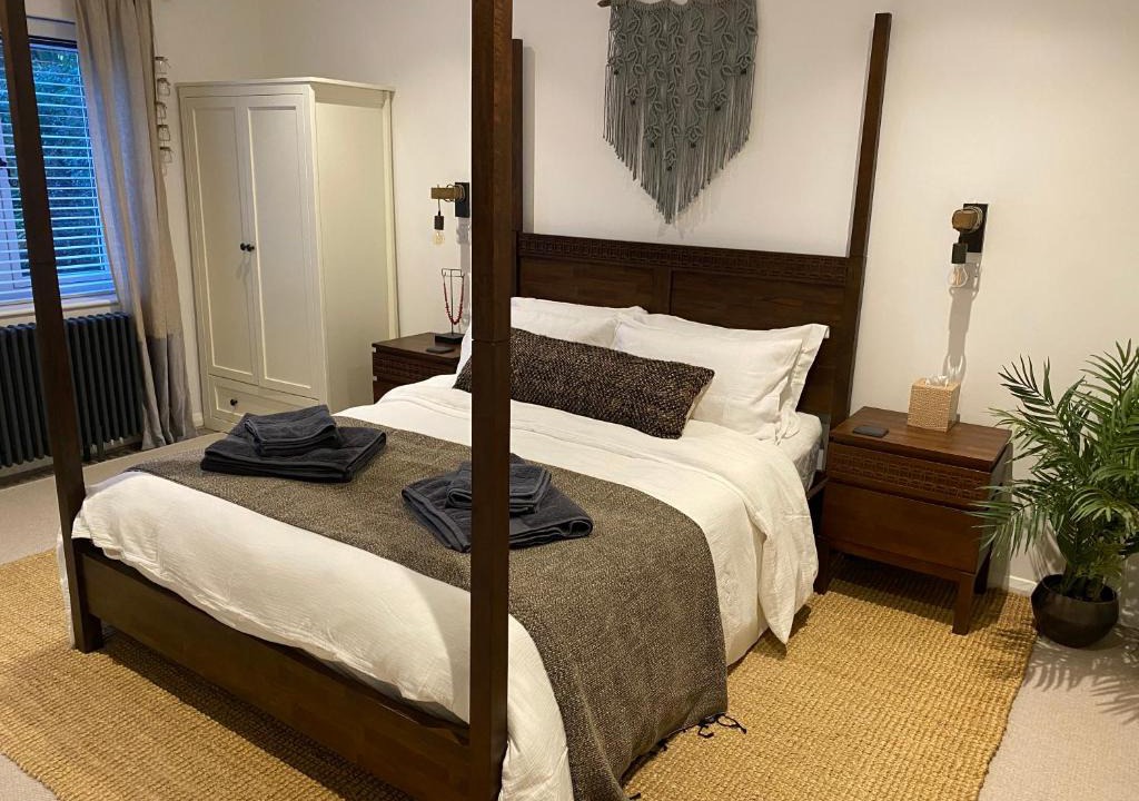 Sway Apartment | WINTER HAVEN COTTAGE