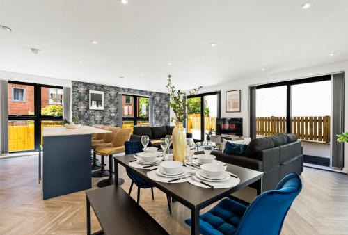 Headingley Apartment | Winter offer! Modern Spacious Leeds Apartment - Parking