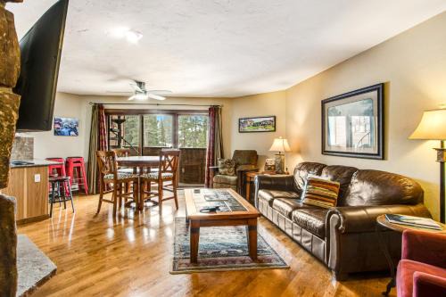 Old Town Apartment | Winter Park Place 14