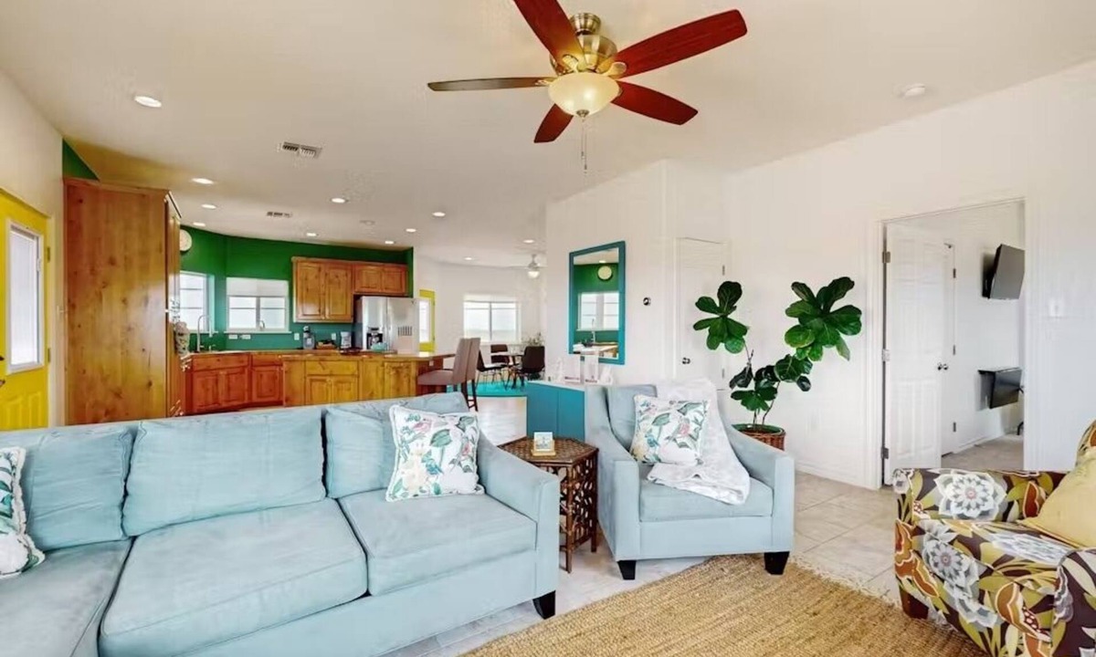 Rockport House | WINTER TEXANS: WATER VIEWS! Cheerful, Bright & Serene welcome FEEL GOOD SPACE