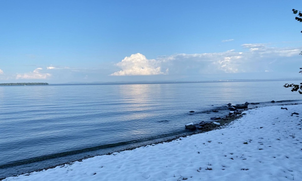 Town of Chesterfield House | Wintertime at The Big Lake Lodge