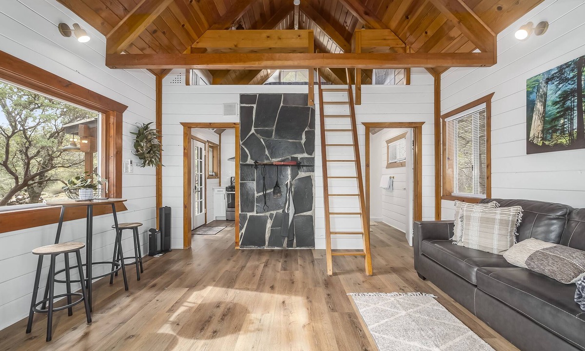 Wishon Cabin | Wishon Tiny-Cabin | Couples Getaway | Fire Pit