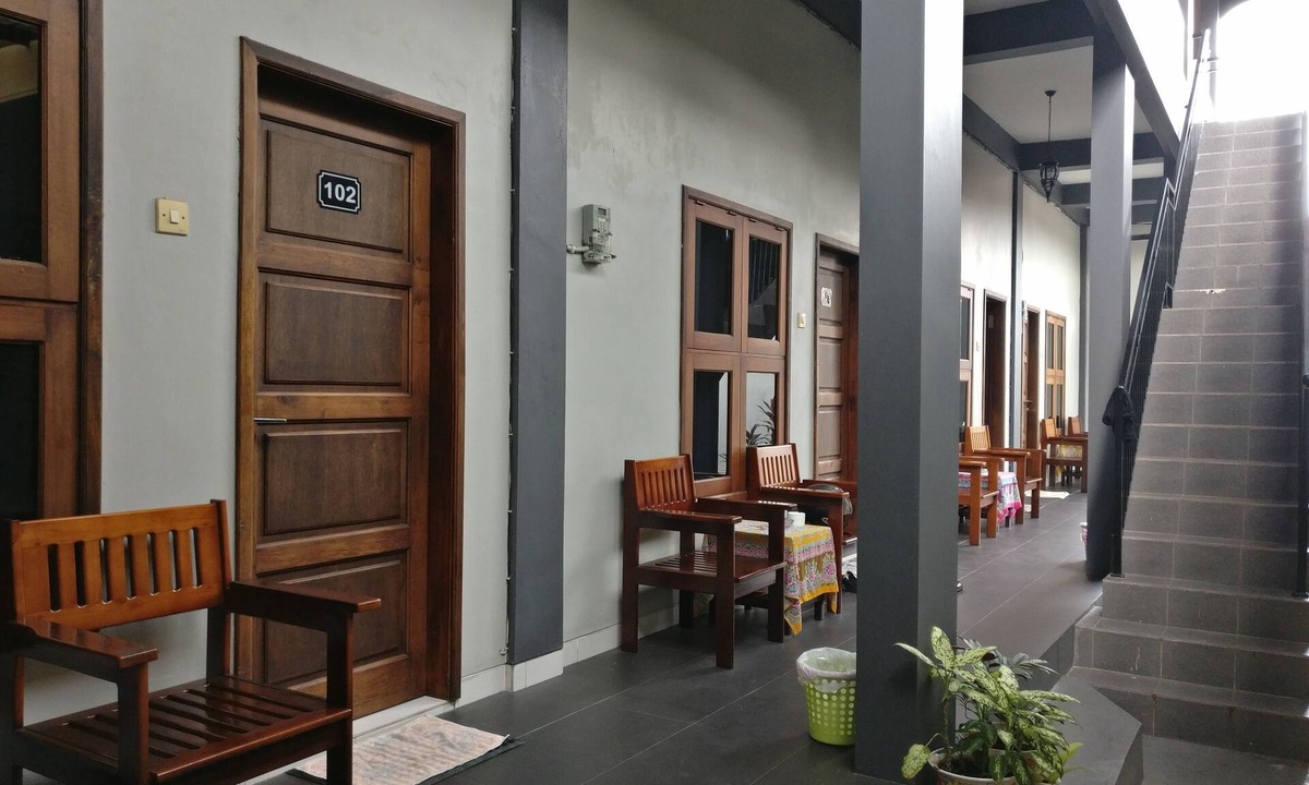 Palangkaraya House | Wisma Liontine
