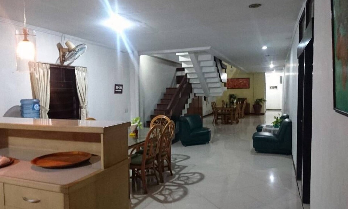 Central Jakarta House | Wisma Shalom